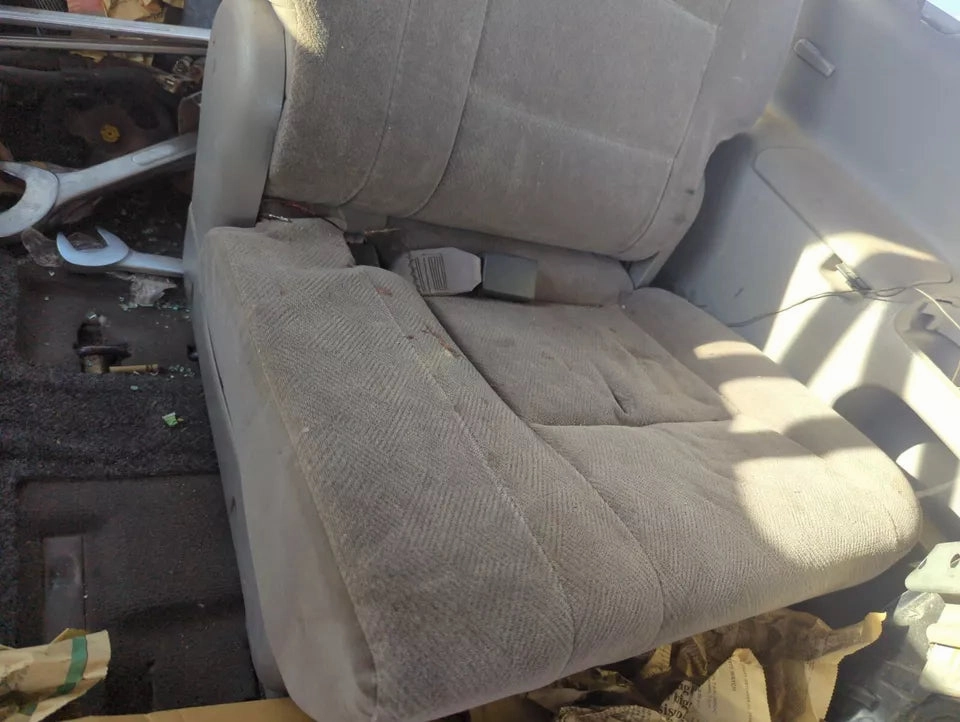 01 02 03 04 05 06 07 TOYOTA SEQUOIA REAR LEFT DRIVER SEAT(3RD ROW LEFT) FABRIC