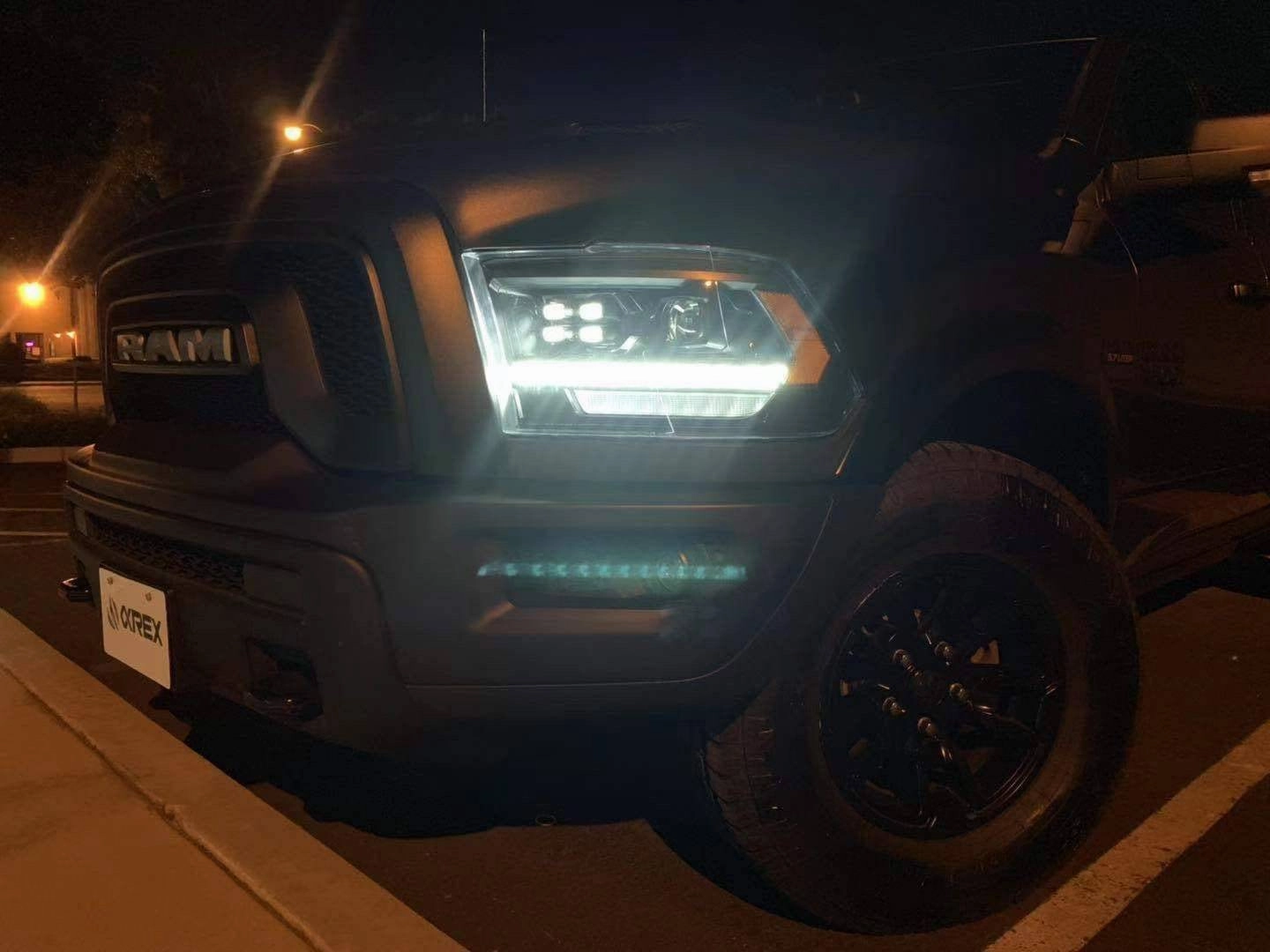 09-18 Ram Truck PRO-Series (5th Gen 2500 Style) Projector Headlights Alpha-Black