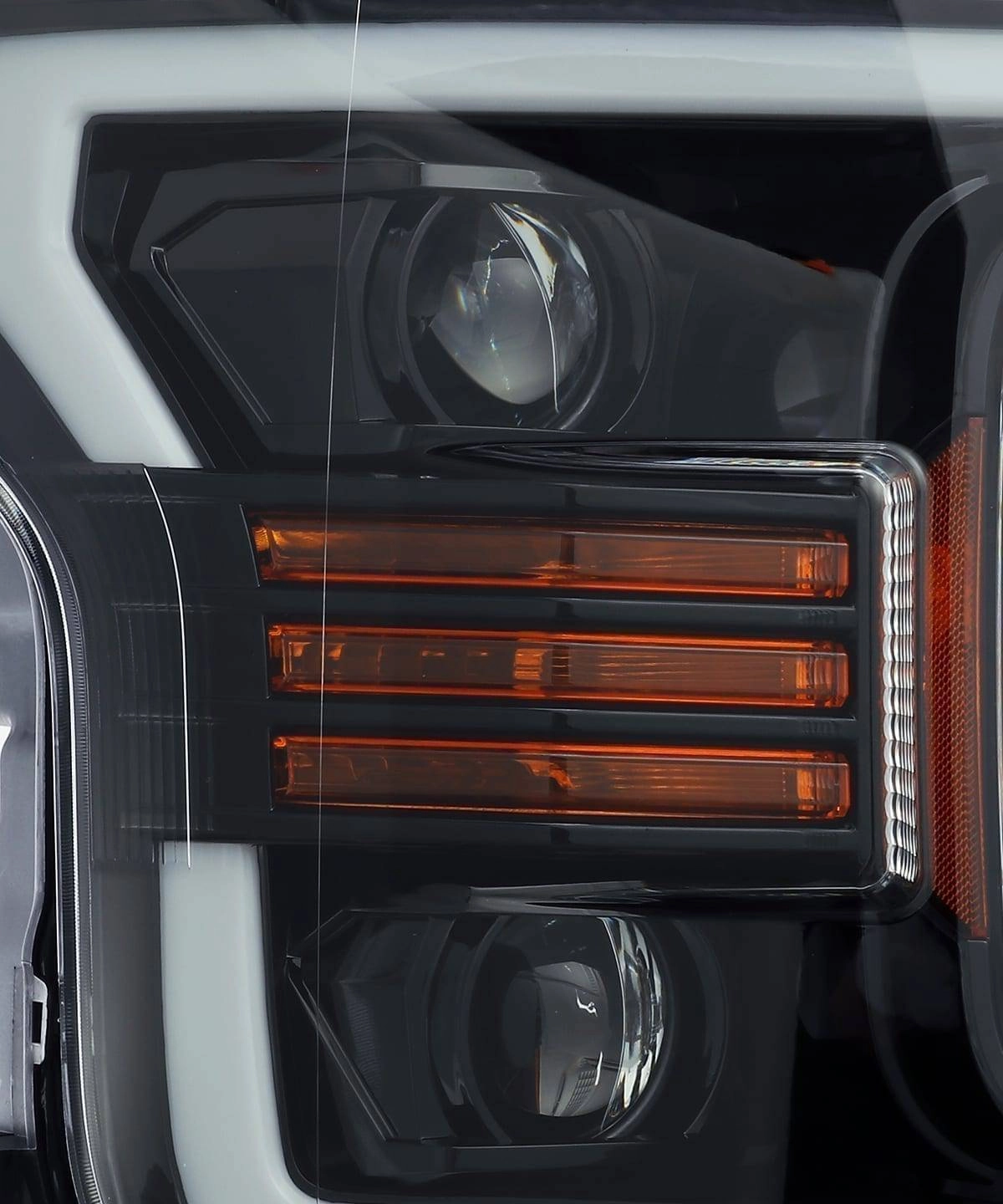 18-20 Ford F150 LUXX-Series LED Projector Headlights Jet Black