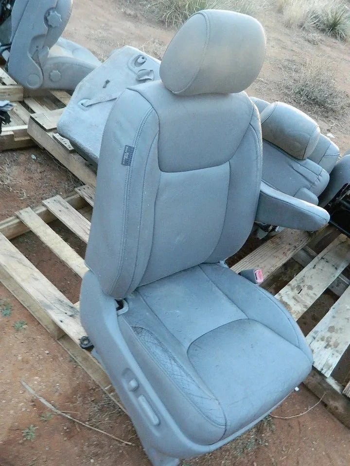 2004 2005 2006 TOYOTA SIENNA FRONT RIGHT PASSENGER POWER SEAT - GRAY LEATHER