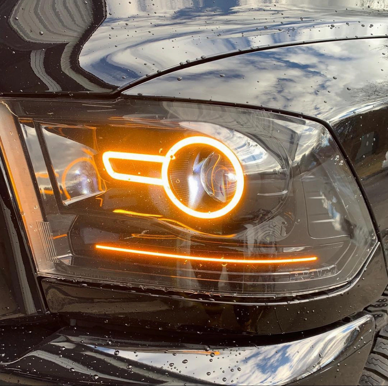 2011-2018 Ram 1500/2500/3500 Custom Projector Headlights