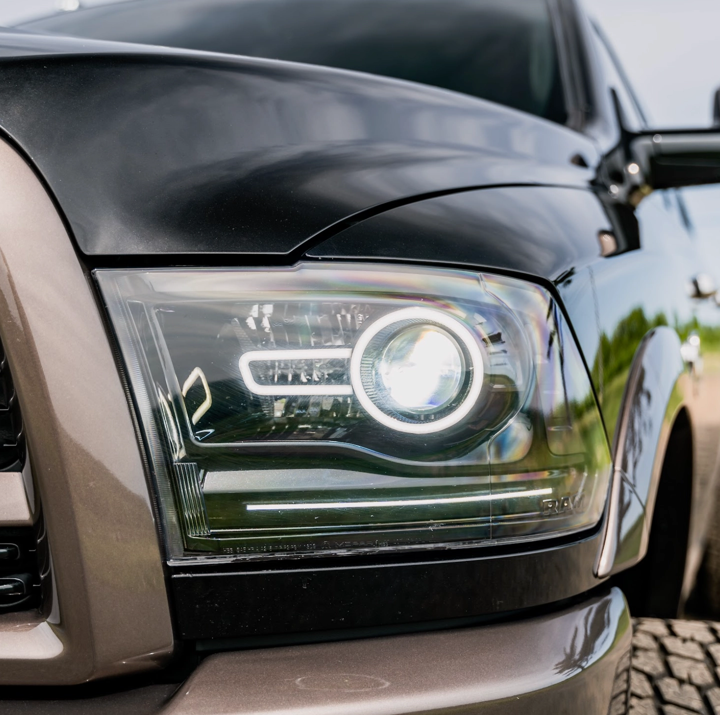 2011-2018 Ram 1500/2500/3500 Custom Projector Headlights