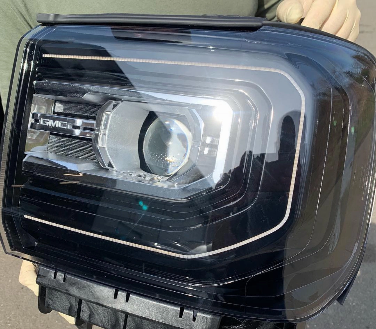 2015-2019 GMC Sierra 2500/3500 1/2 Ton OEM LED Headlight Conversion - CUSTOM