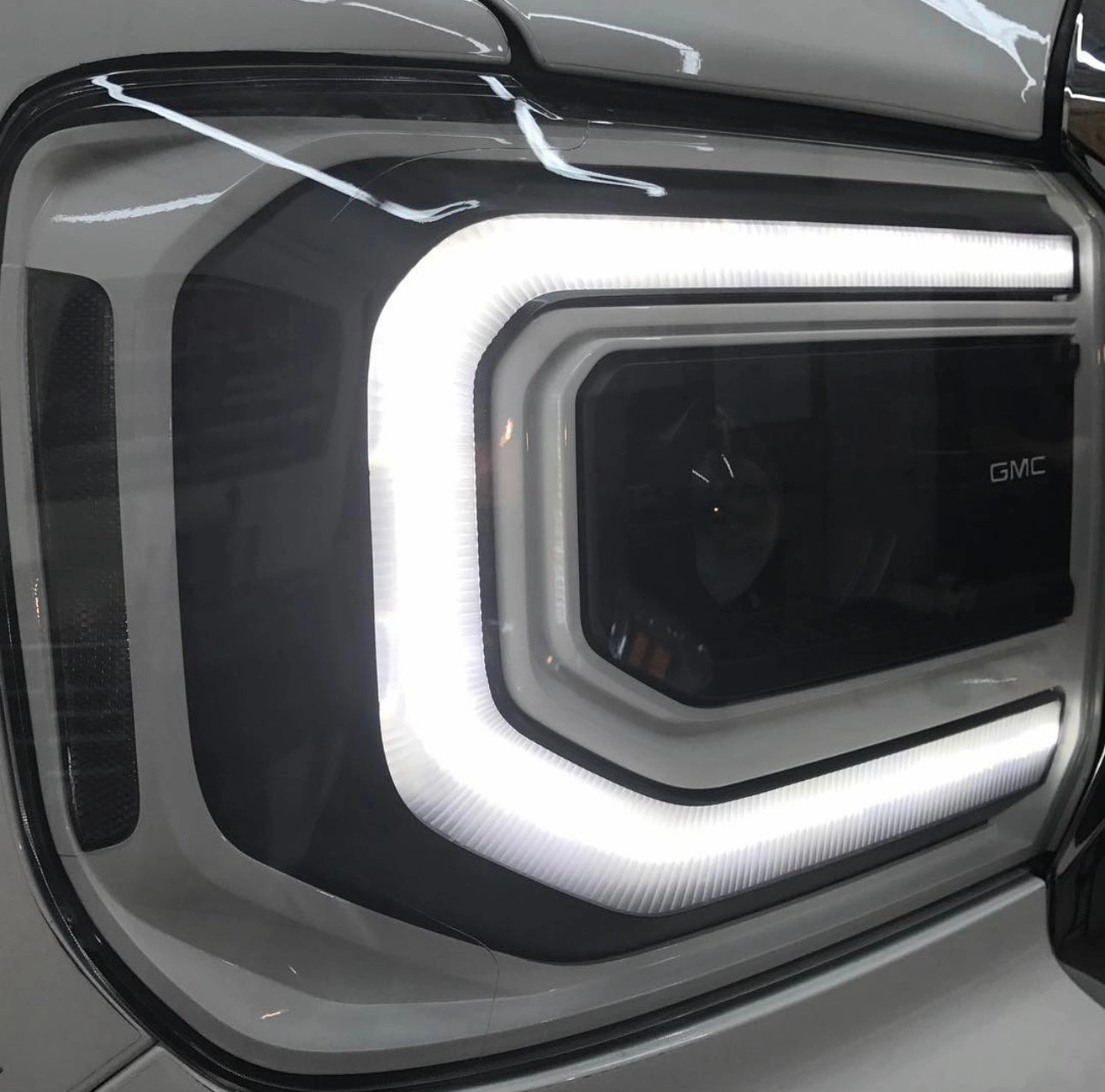 2015-2019 GMC Sierra 2500/3500 1/2 Ton OEM LED Headlight Conversion - CUSTOM