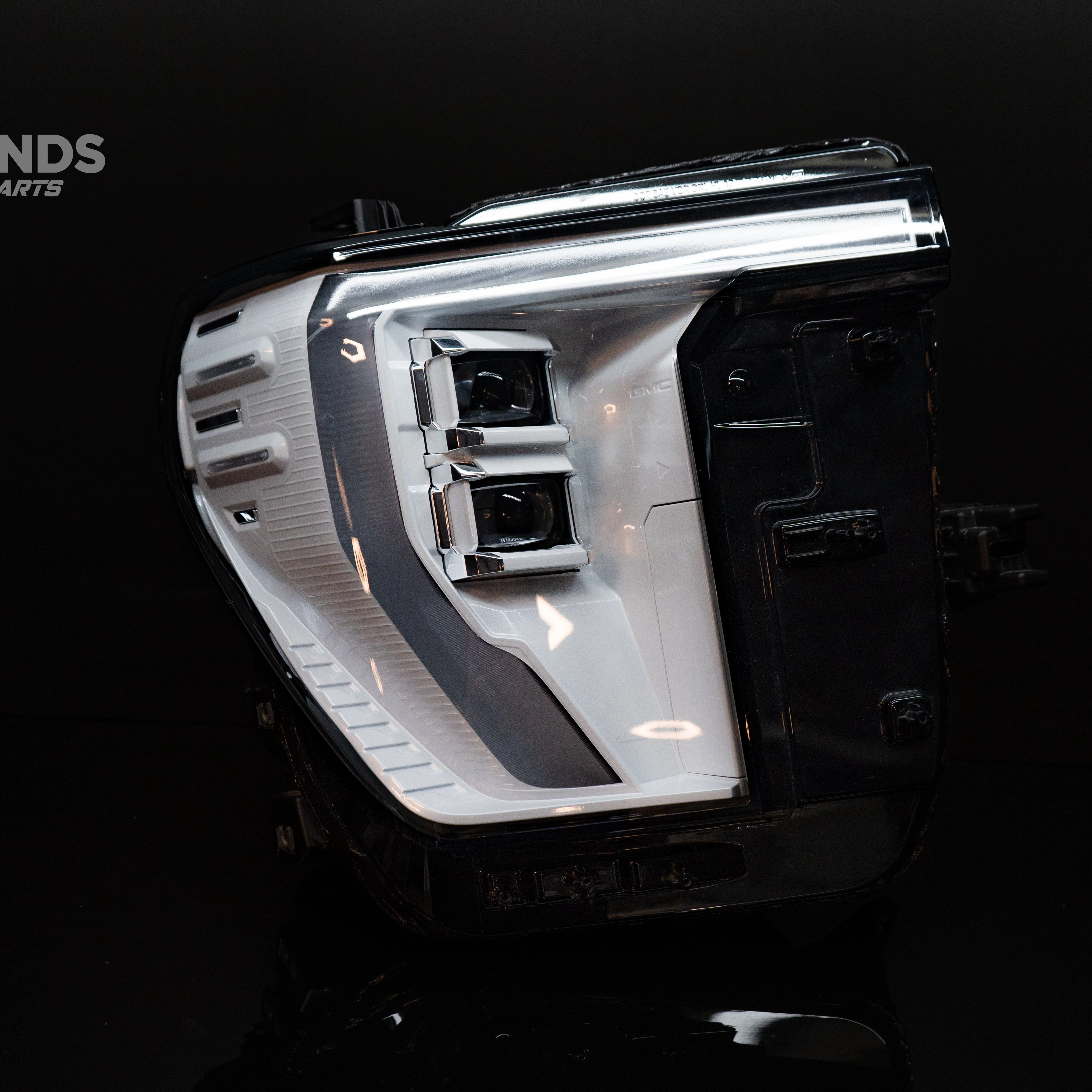 2023-2024 GMC Denali 2500/3500 Custom OEM Headlights