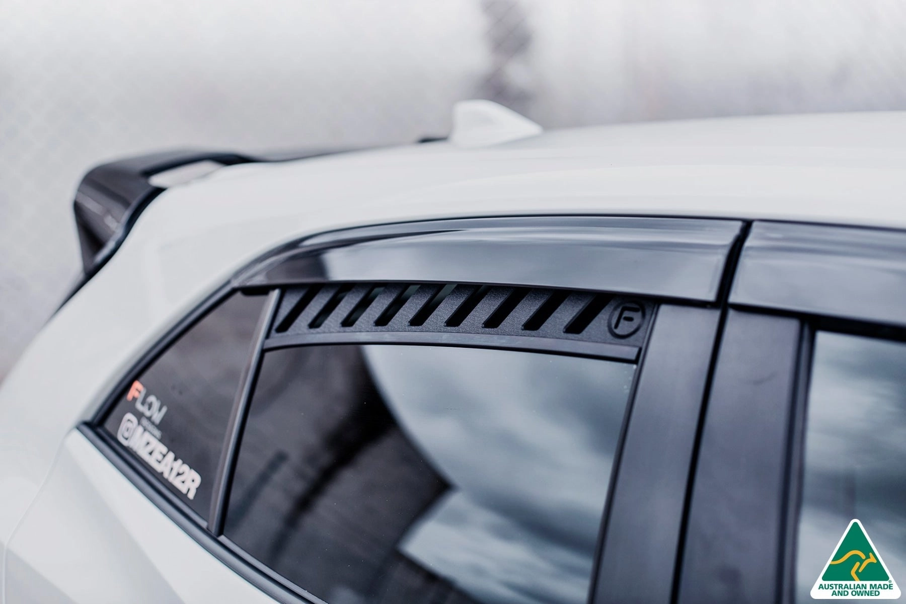 Corolla MZEA12R/ZWE211R 2018  Rear Window Vents (Pair)